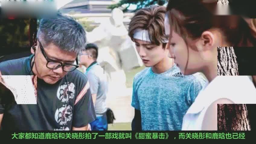 逃离海滩的女孩